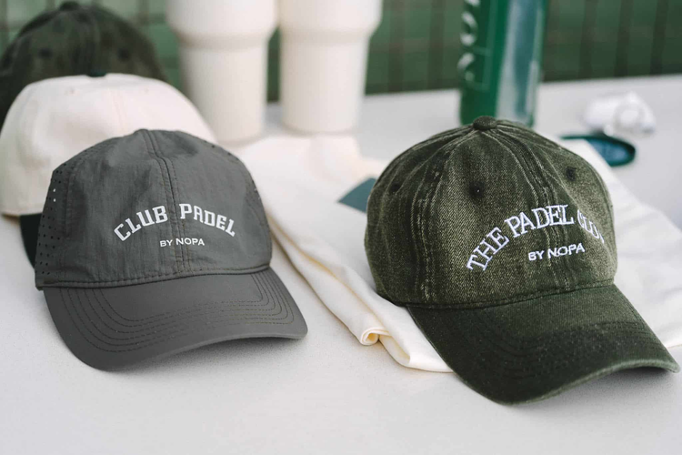 Caps