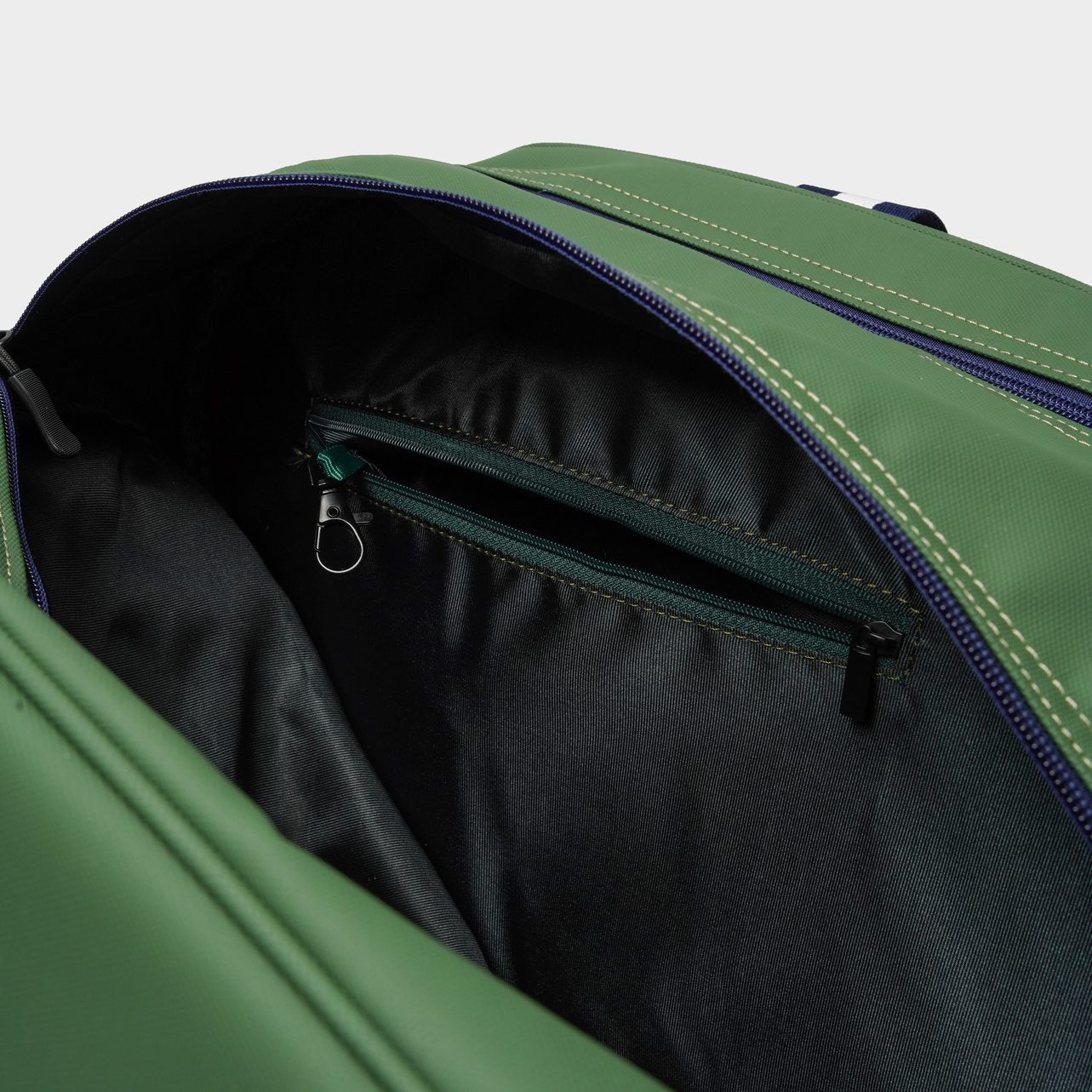 NOPA padel bag inner zipper compartment